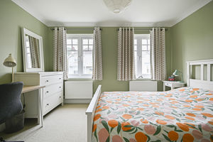 Photo 5- click for photo gallery